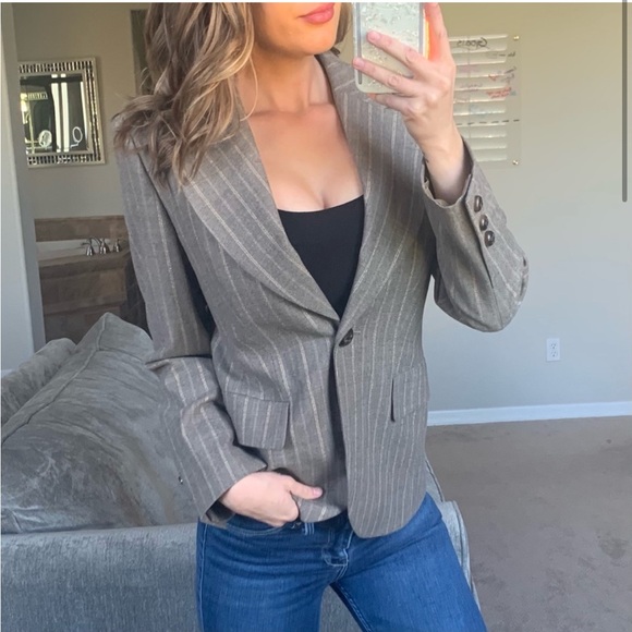 Vintage 90s Escada Wool Pinstriped Gray Tailored
Blazer 36 Small - Picture 2 of 7